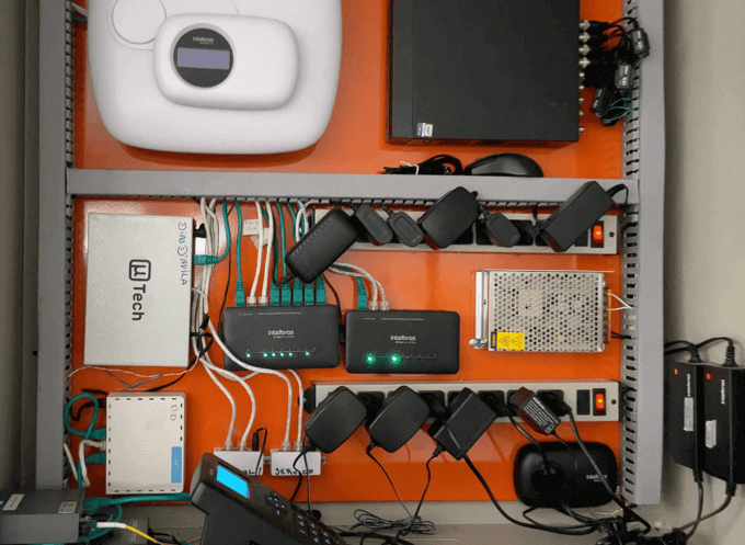 Prisma Sistemas de Segurança e Controle